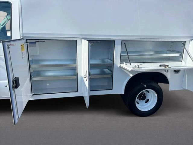 2026 Ford E-350 Cutaway E-Series Cutaway