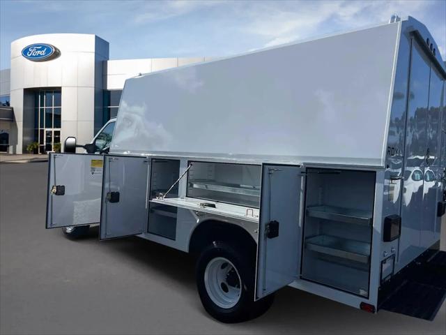 2026 Ford E-350 Cutaway E-Series Cutaway