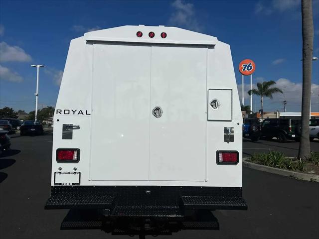 2026 Ford E-350 Cutaway E-Series Cutaway