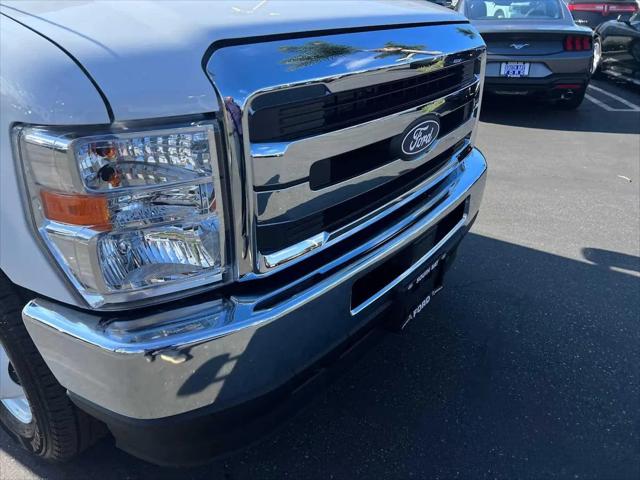 2026 Ford E-350 Cutaway E-Series Cutaway