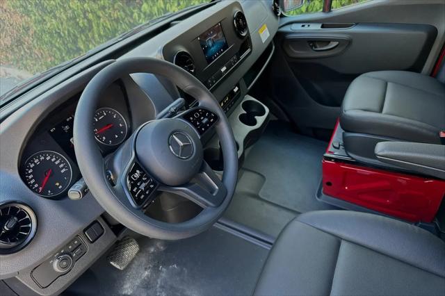2024 Mercedes-Benz Sprinter 2500 Standard Roof 4-Cyl Diesel