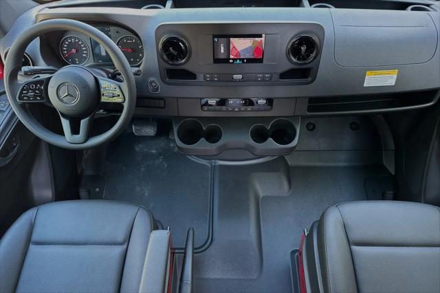 2024 Mercedes-Benz Sprinter 2500 Standard Roof 4-Cyl Diesel