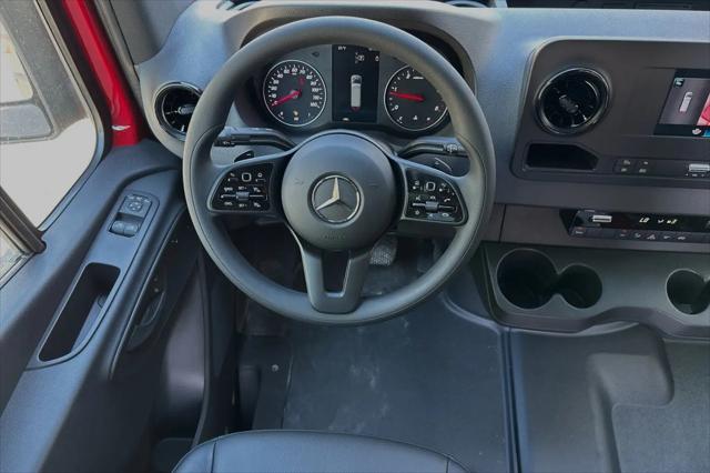 2024 Mercedes-Benz Sprinter 2500 Standard Roof 4-Cyl Diesel