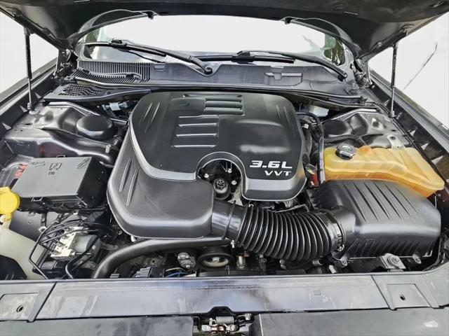 2019 Dodge Challenger SXT AWD