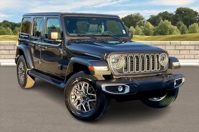 2026 Jeep Wrangler 4-Door Sahara 4x4