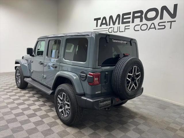2026 Jeep Wrangler 4-Door Sahara 4x4