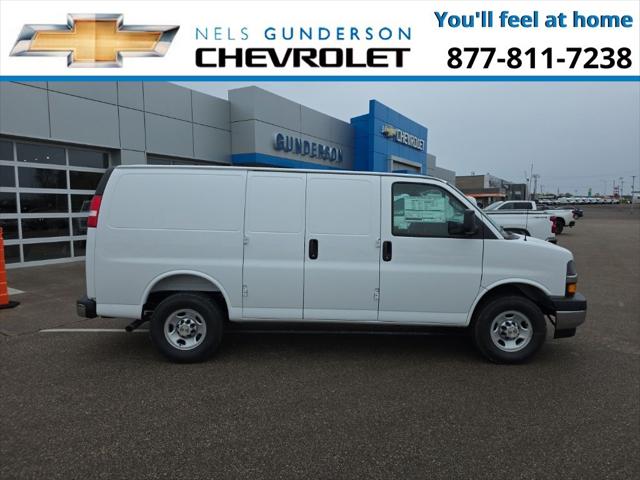 2025 Chevrolet Express Cargo Van RWD 2500 Regular Wheelbase WT