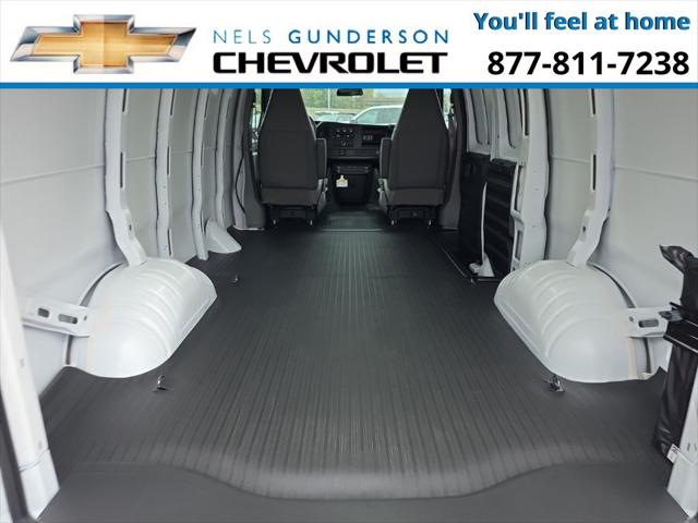 2025 Chevrolet Express Cargo Van RWD 2500 Regular Wheelbase WT