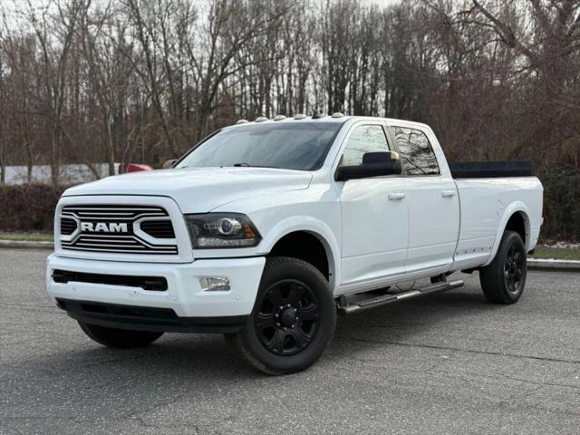 2018 Ram 3500 Laramie Crew Cab 4x4 8' Box