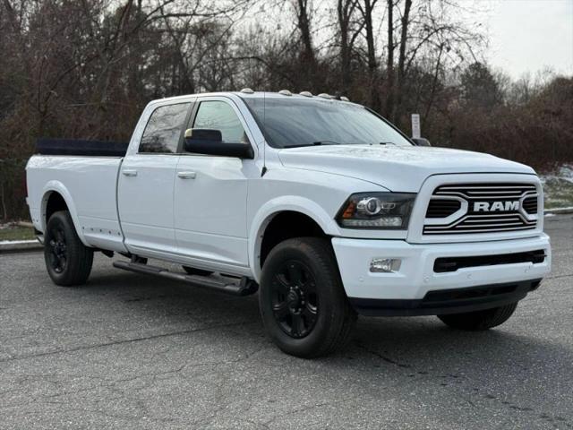 2018 Ram 3500 Laramie Crew Cab 4x4 8' Box