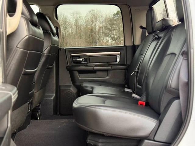 2018 Ram 3500 Laramie Crew Cab 4x4 8' Box