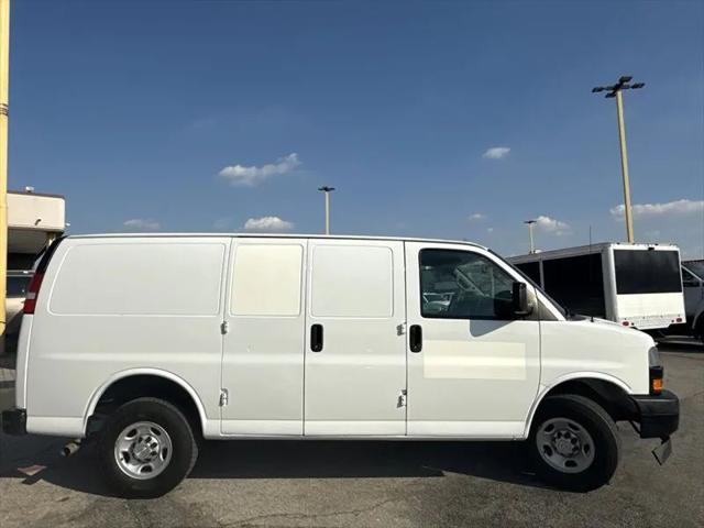 2019 Chevrolet Express Work Van