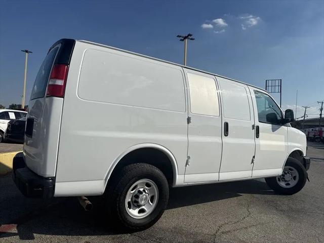 2019 Chevrolet Express Work Van