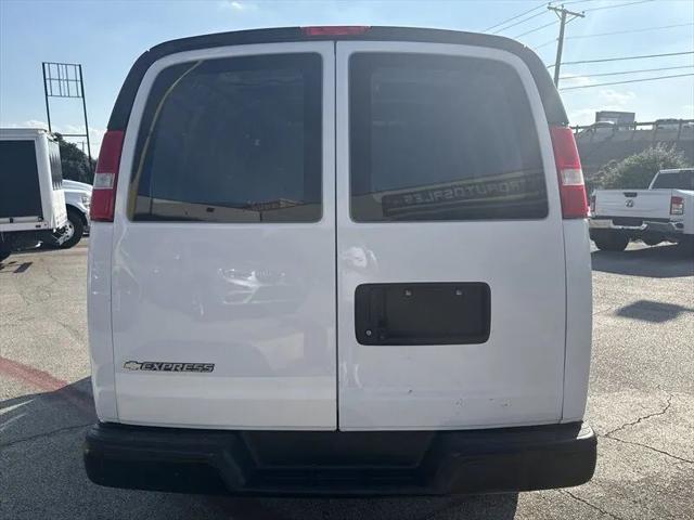 2019 Chevrolet Express Work Van