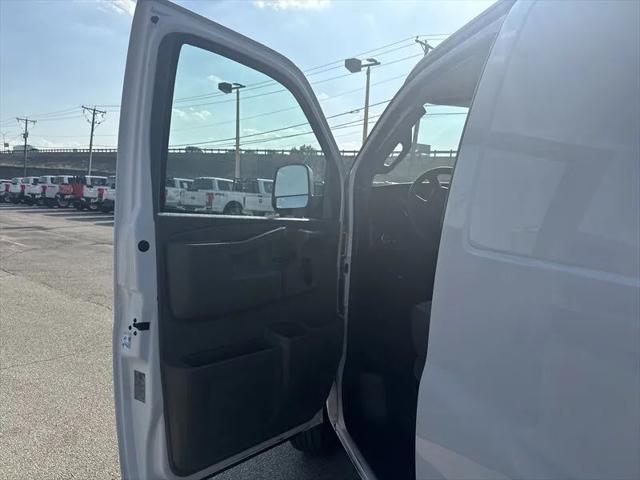 2019 Chevrolet Express Work Van