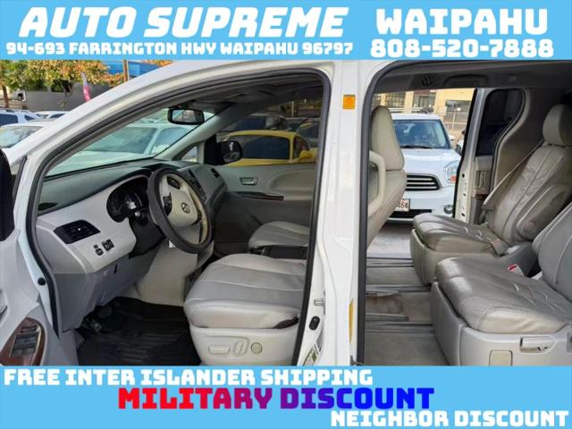 2012 Toyota Sienna XLE V6 8 Passenger