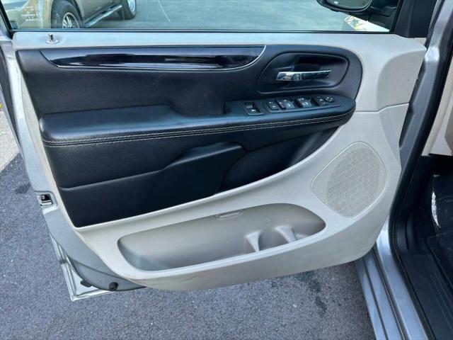 2015 Chrysler Town & Country Limited