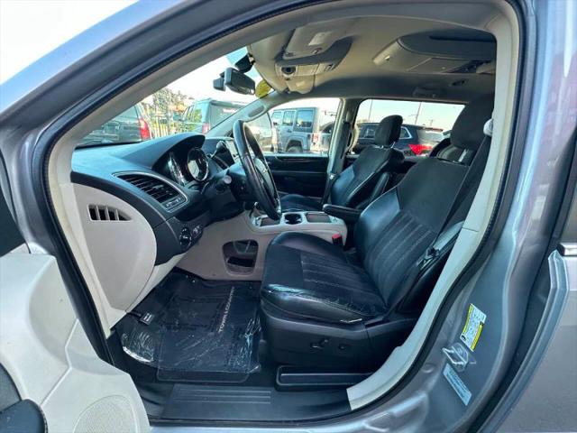 2015 Chrysler Town & Country Limited