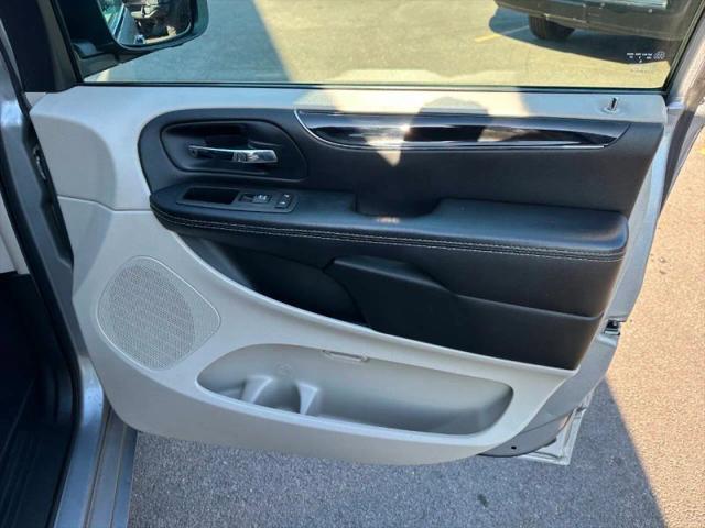 2015 Chrysler Town & Country Limited