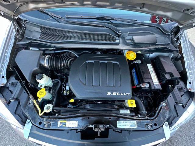 2015 Chrysler Town & Country Limited