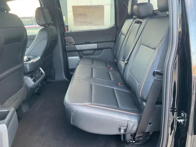 2025 Ford F-150 Lariat Pickup 4D 5 1/2 ft