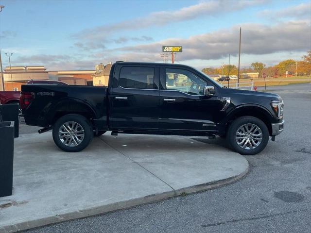 2025 Ford F-150 Lariat Pickup 4D 5 1/2 ft