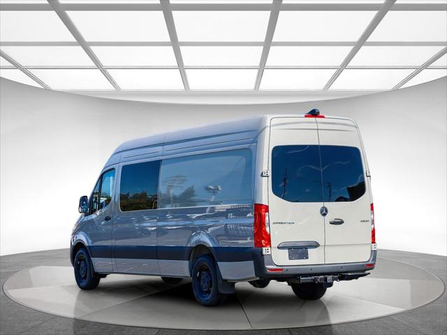 2026 Mercedes-Benz Sprinter Crew Van High Roof 4-Cyl Diesel HO