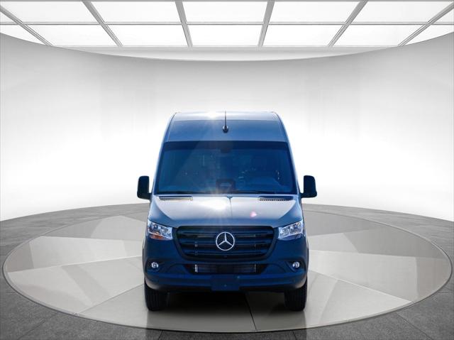 2026 Mercedes-Benz Sprinter Crew Van High Roof 4-Cyl Diesel HO