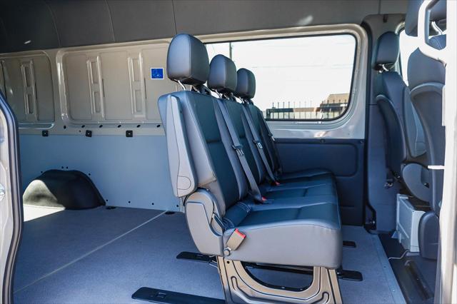 2026 Mercedes-Benz Sprinter Crew Van High Roof 4-Cyl Diesel HO