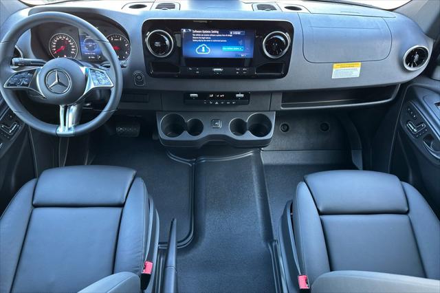2026 Mercedes-Benz Sprinter Cargo Van Standard Roof 4-Cyl Diesel HO