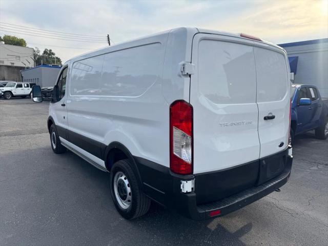 2020 Ford Transit Cargo Van w/RWB