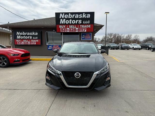 2021 Nissan Altima SR FWD