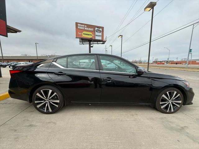 2021 Nissan Altima SR FWD