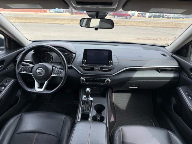 2021 Nissan Altima SR FWD