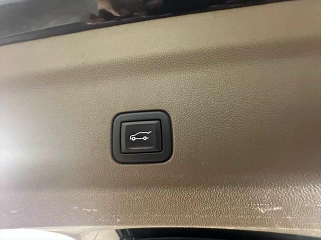 2021 GMC Yukon 4WD Denali