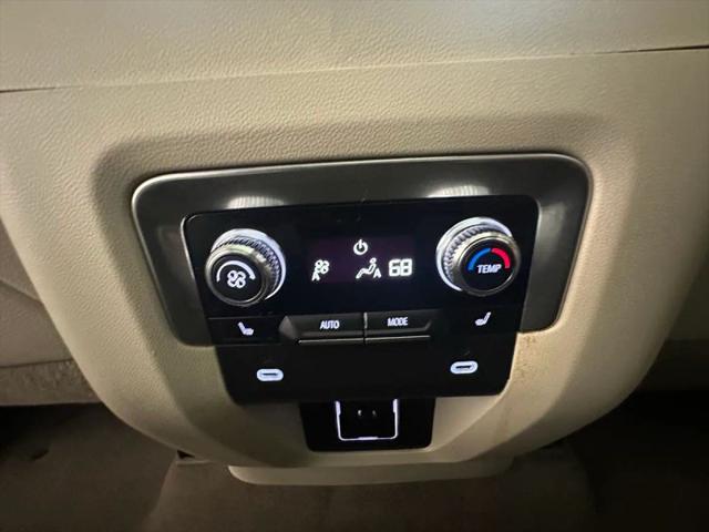 2021 GMC Yukon 4WD Denali