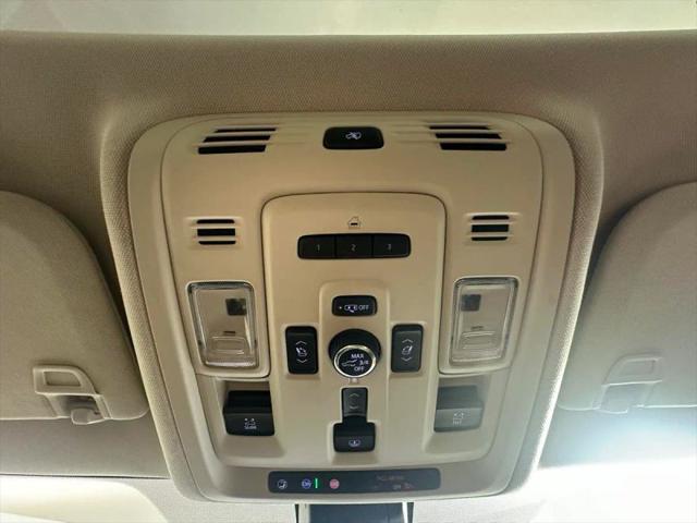 2021 GMC Yukon 4WD Denali
