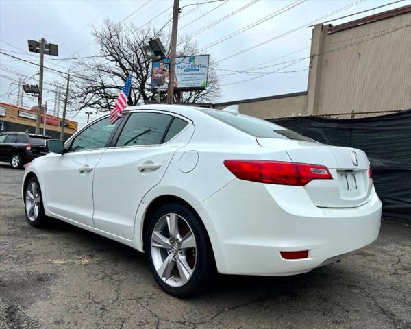 2013 Acura ILX 2.0L