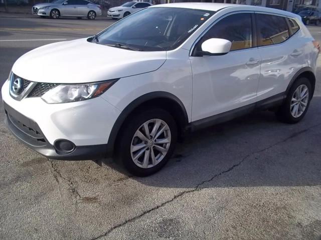 2017 Nissan Rogue Sport S
