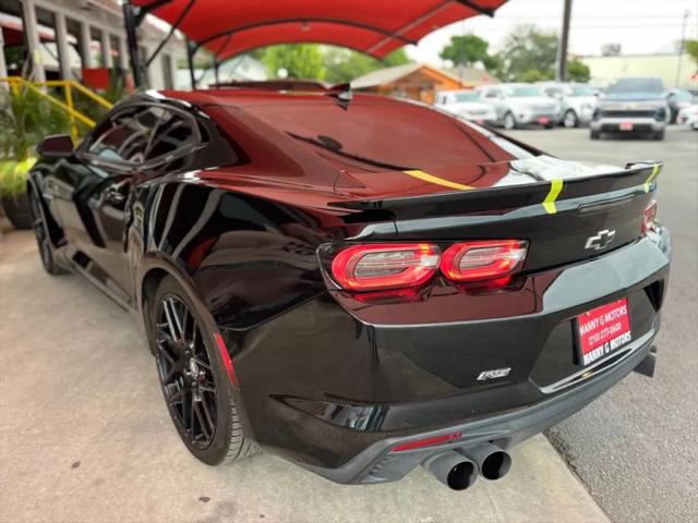 2021 Chevrolet Camaro RWD Coupe 2LT