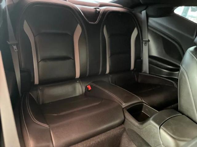 2021 Chevrolet Camaro RWD Coupe 2LT