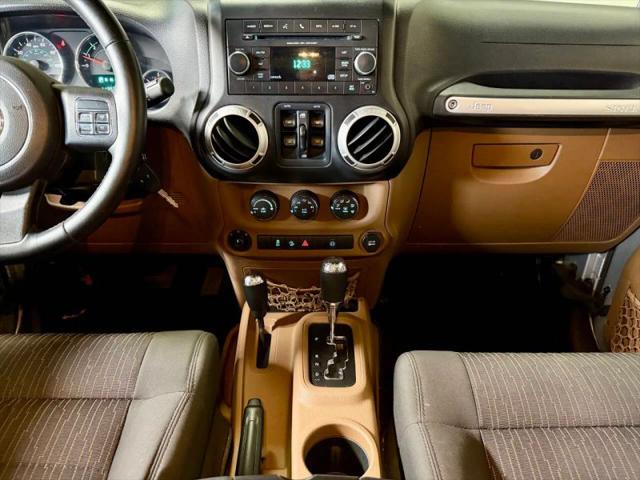 2012 Jeep Wrangler Unlimited Sahara