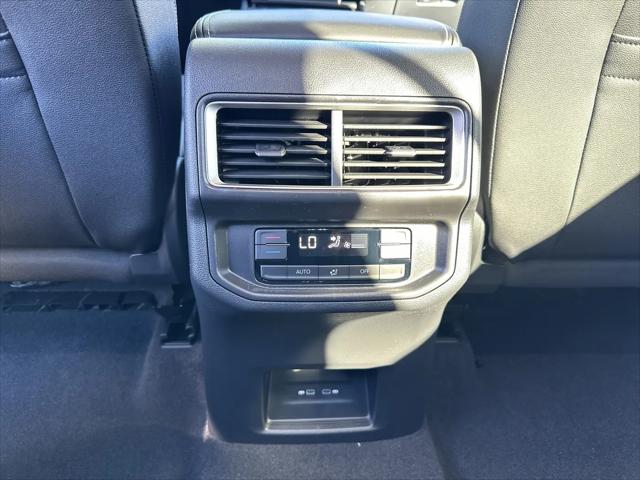 2026 Volkswagen Atlas SE
