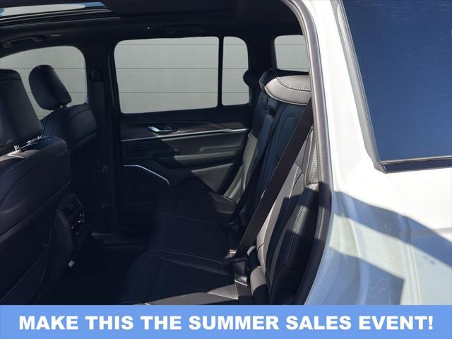 2025 Jeep Grand Cherokee Limited 4x4