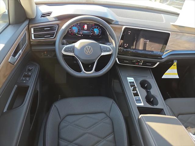 2026 Volkswagen Atlas SE