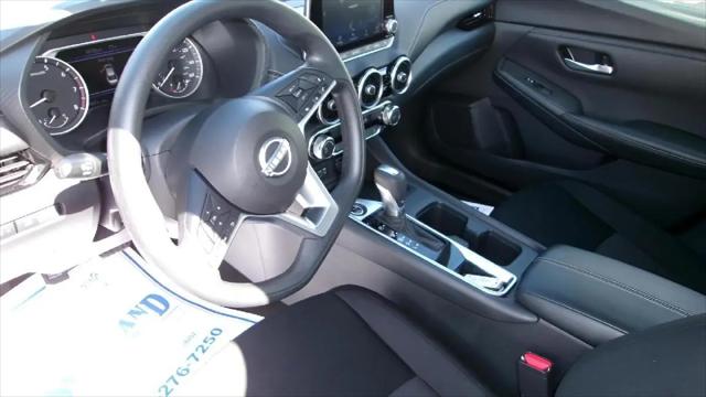 2024 Nissan Sentra SV Xtronic CVT
