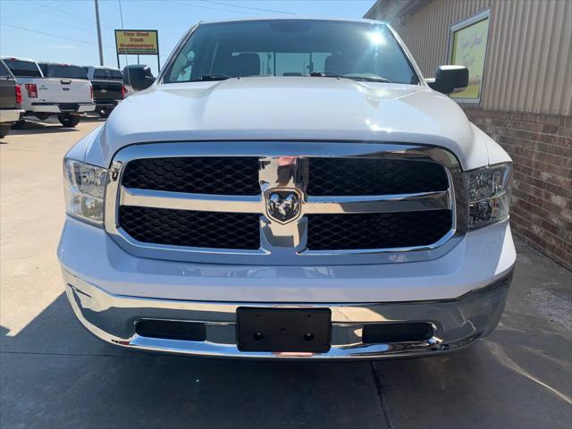 2019 Ram 1500 Classic SLT Crew Cab 4x4 5'7" Box