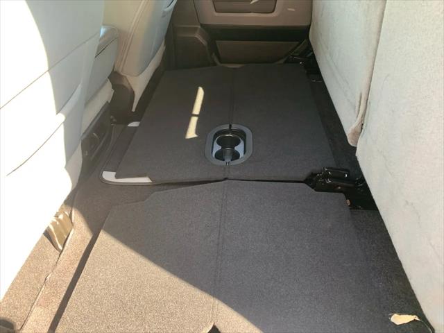 2019 Ram 1500 Classic SLT Crew Cab 4x4 5'7" Box