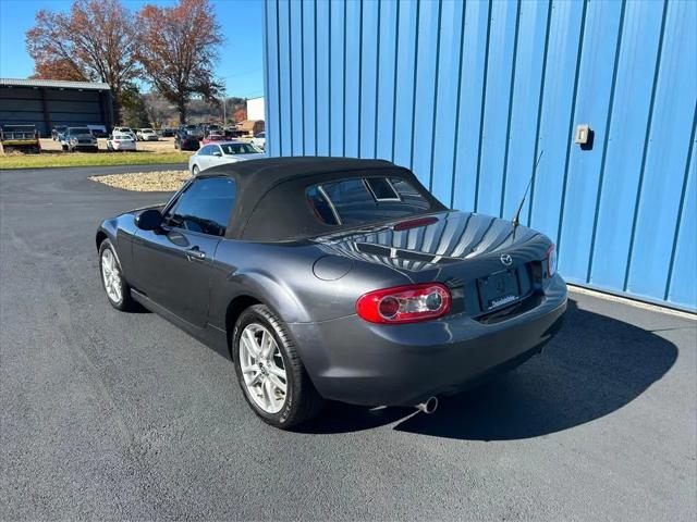 2015 Mazda MX-5 Sport