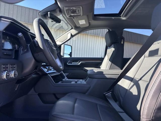 2026 GMC Sierra 2500HD Crew Cab, Standard Bed, Denali, 4WD